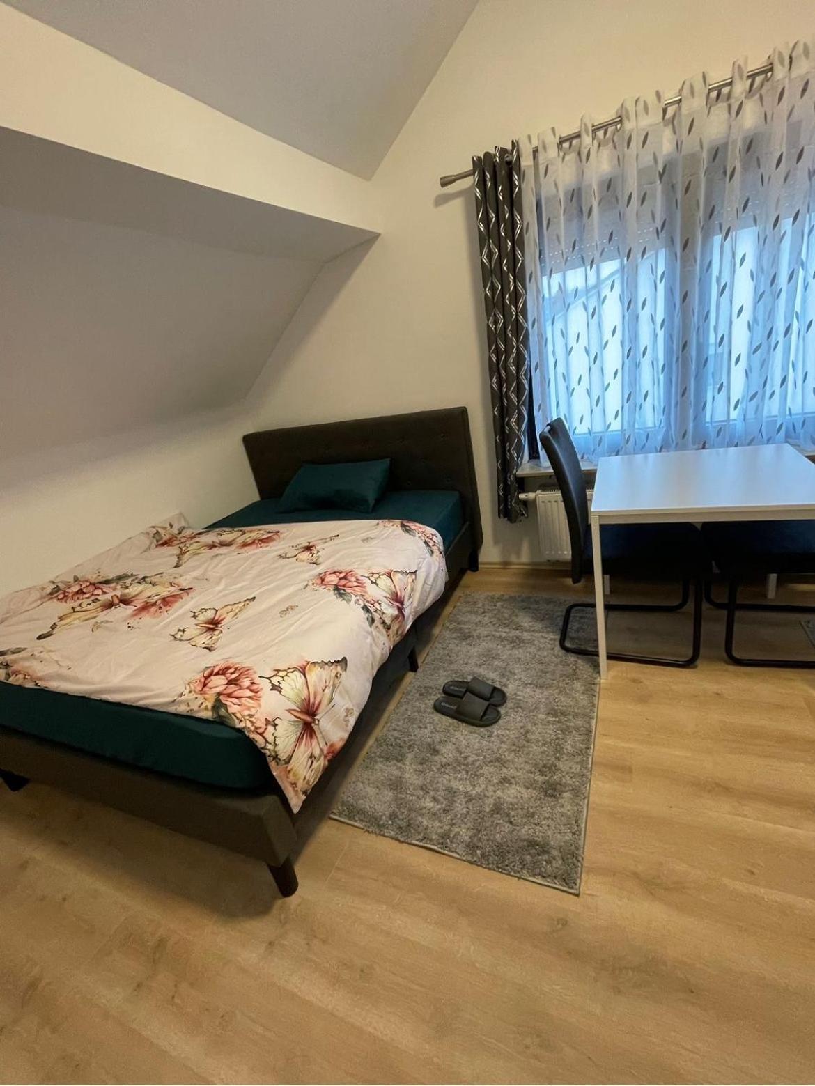 Luis Apartment Ruesselsheim D1 Hassloch  Esterno foto